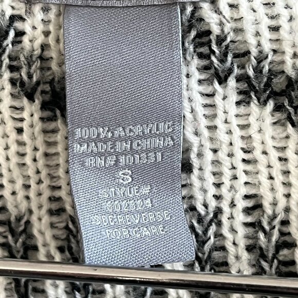 Cardigan Jacket Long Sleeve Womens S Black White Red Button Up Aztec Design - Picture 12 of 12